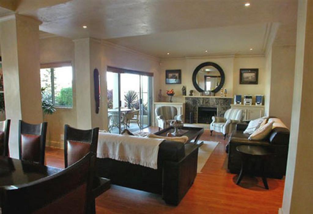 Beachside Villa & Penthouse Κέιπ Τάουν Εξωτερικό φωτογραφία