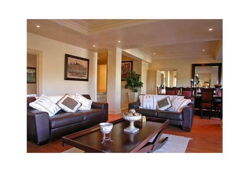 Beachside Villa & Penthouse Κέιπ Τάουν Εξωτερικό φωτογραφία