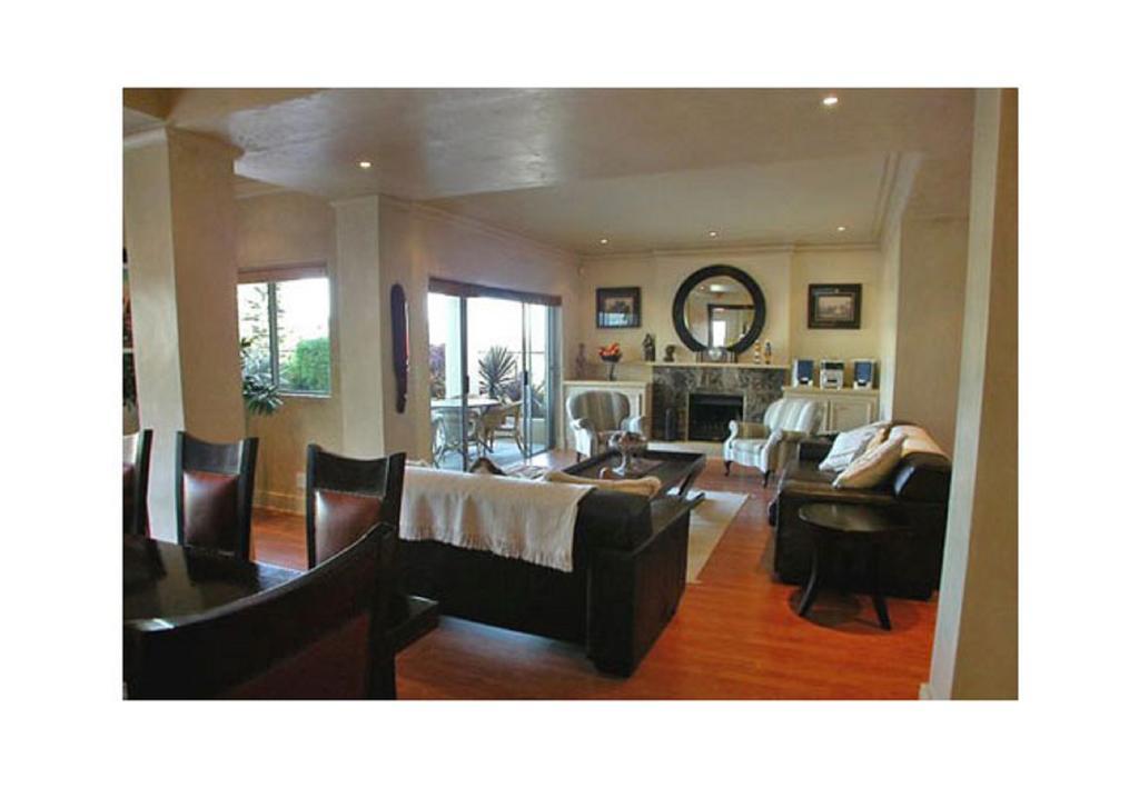 Beachside Villa & Penthouse Κέιπ Τάουν Εξωτερικό φωτογραφία